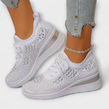 Gisela - Schillernde Sneaker mit Strass