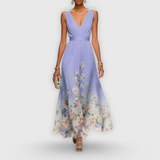 Cíntia - Hellblaues Sommerkleid mit Blütensaum