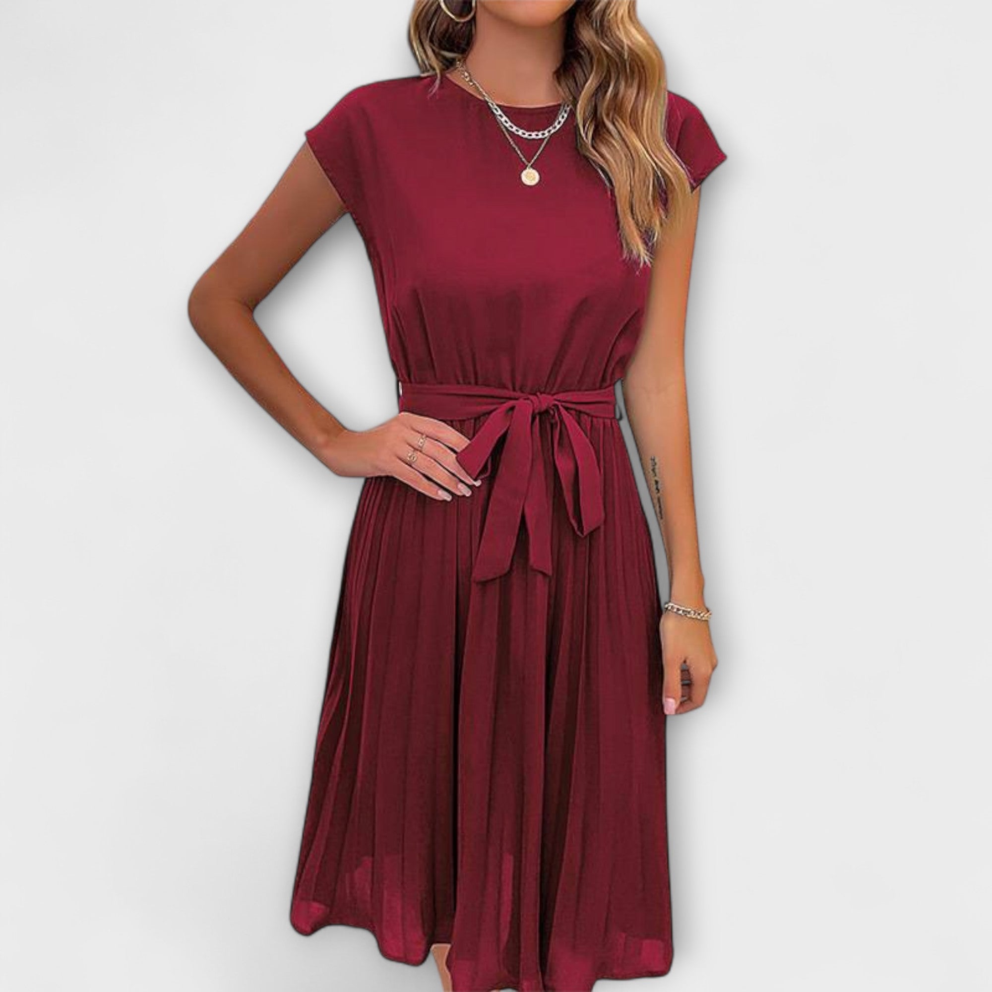 Elegantes dunkelgrünes Midikleid mit Bindegürtel