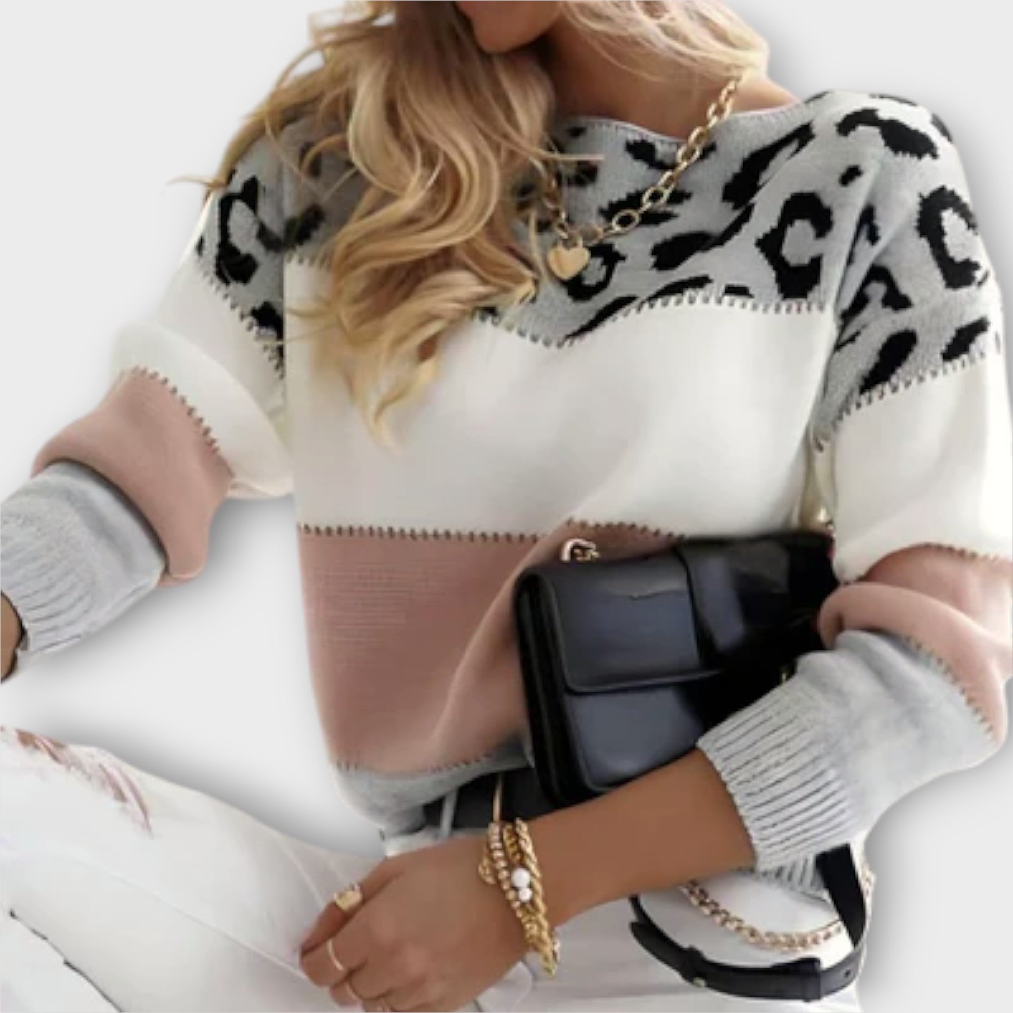 Cheyenne - Grauer Pullover mit Leo-Design