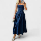 Lumea - Elegantes schwarzes Midikleid