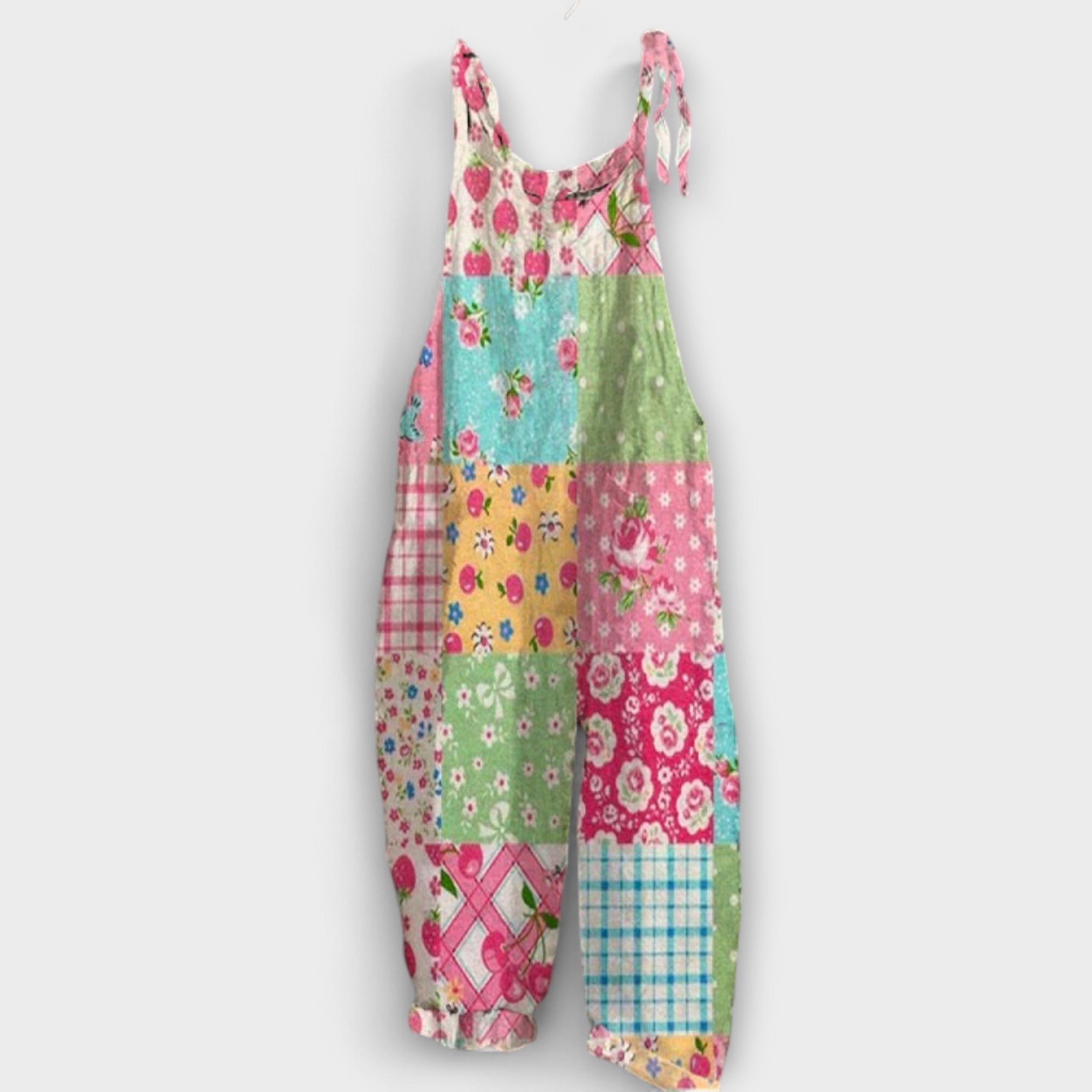Ariel - Latzhose mit Bohème-Patchwork