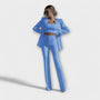 Blau