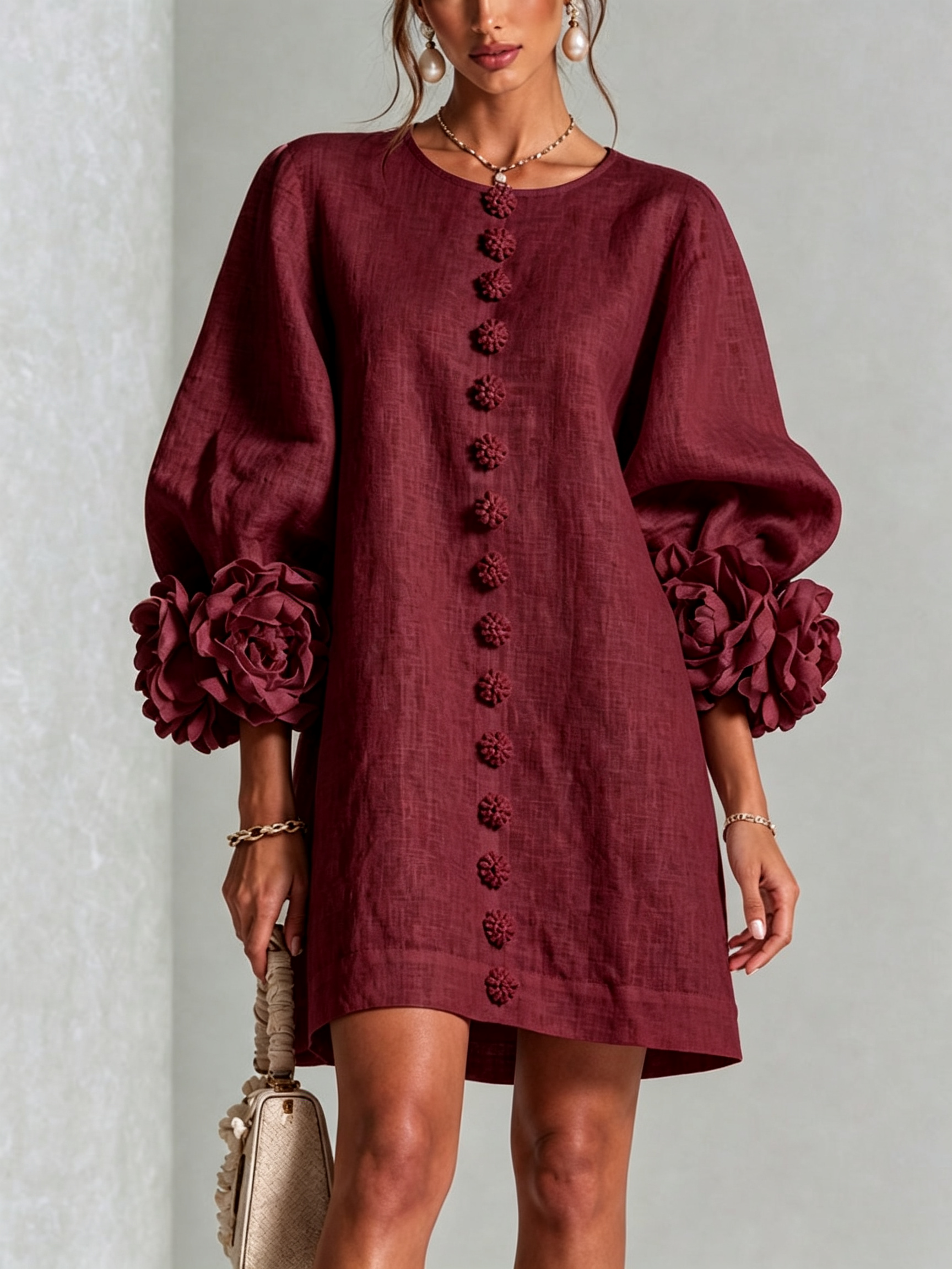 Anita - Elegantes Minikleid mit Rosendetails