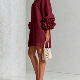 Anita - Elegantes Minikleid mit Rosendetails