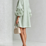 Anita - Elegantes Minikleid mit Rosendetails