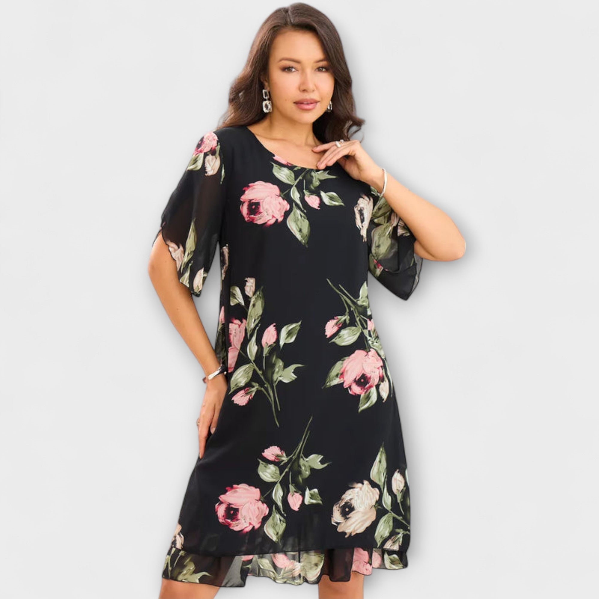 Melin - Schwarzes Chiffonkleid mit Blütenmuster