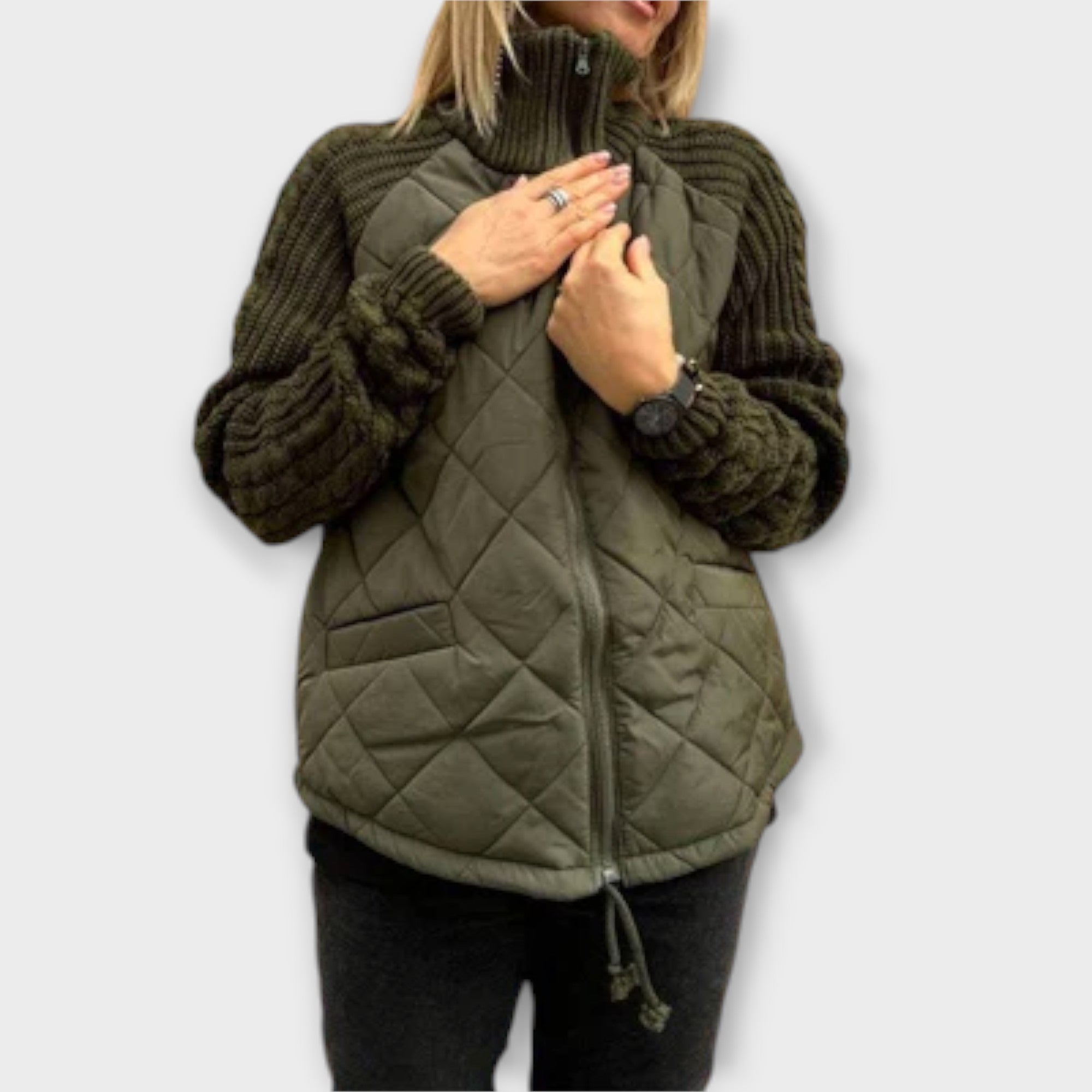 Valerie - Beige Hochkragenjacke mit Stepp- und Strickmix