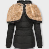Tiana - Schwarze elegante Damenjacke mit Fellkapuze