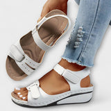 Sieglind - Grüne Klett-Sandalen